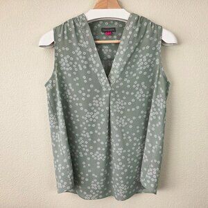 Vince Camuto Sleeveless Blouse Size S Green White Ditzy Floral V-Neck Spring